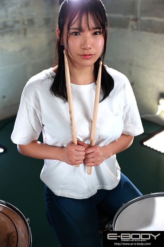 七瀬もも(七濑桃，Nanase-Momo)品番EBOD-810简介及预览-九图集