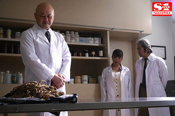 夕美しおん(夕美紫苑，Yuumi-Shion)品番SSNI-819简介及预览-九图集