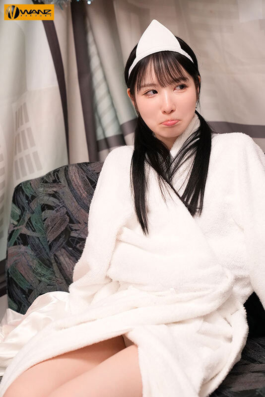 香水じゅん(香水纯)最新作品WAAA-680介绍及封面预览