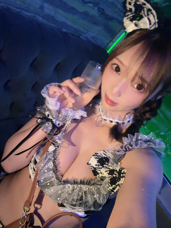 美女大学生「明美美美菈」精选作品推荐介绍及封面预览