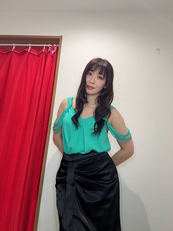 18+亲子PLAY女嘉宾「幸田李梨」精选作品推荐介绍及封面预览